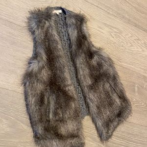 Ella Moss faux fur vest. Size 10 girl